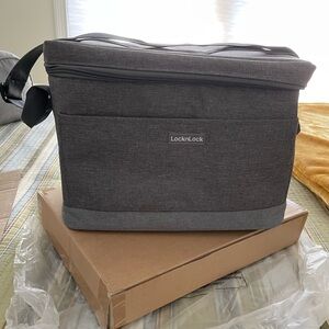 LOCK & LOCK FLAT TOP INSULATED COOLER BAG
